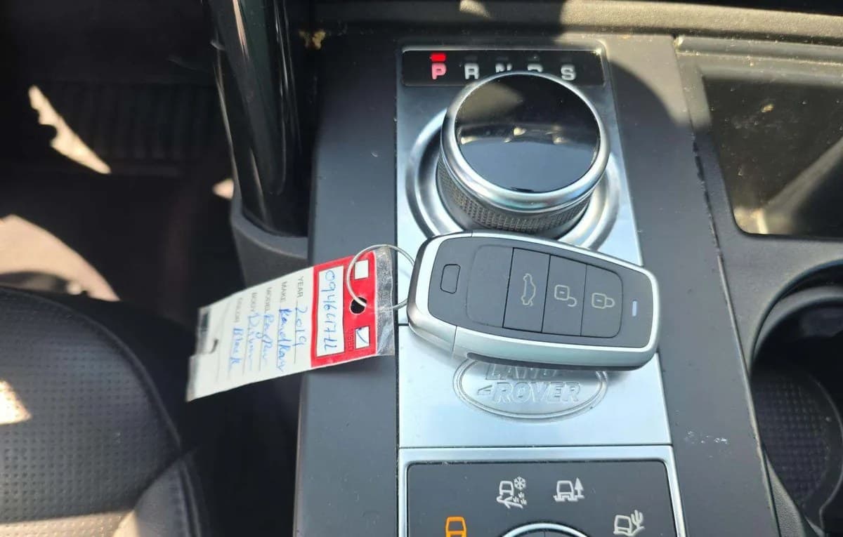 2019 LAND ROVER DISCOVERY SE 5