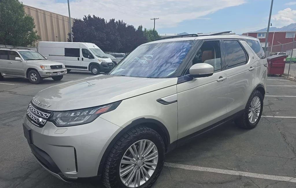 2017 LAND ROVER DISCOVERY HSE LUXURY