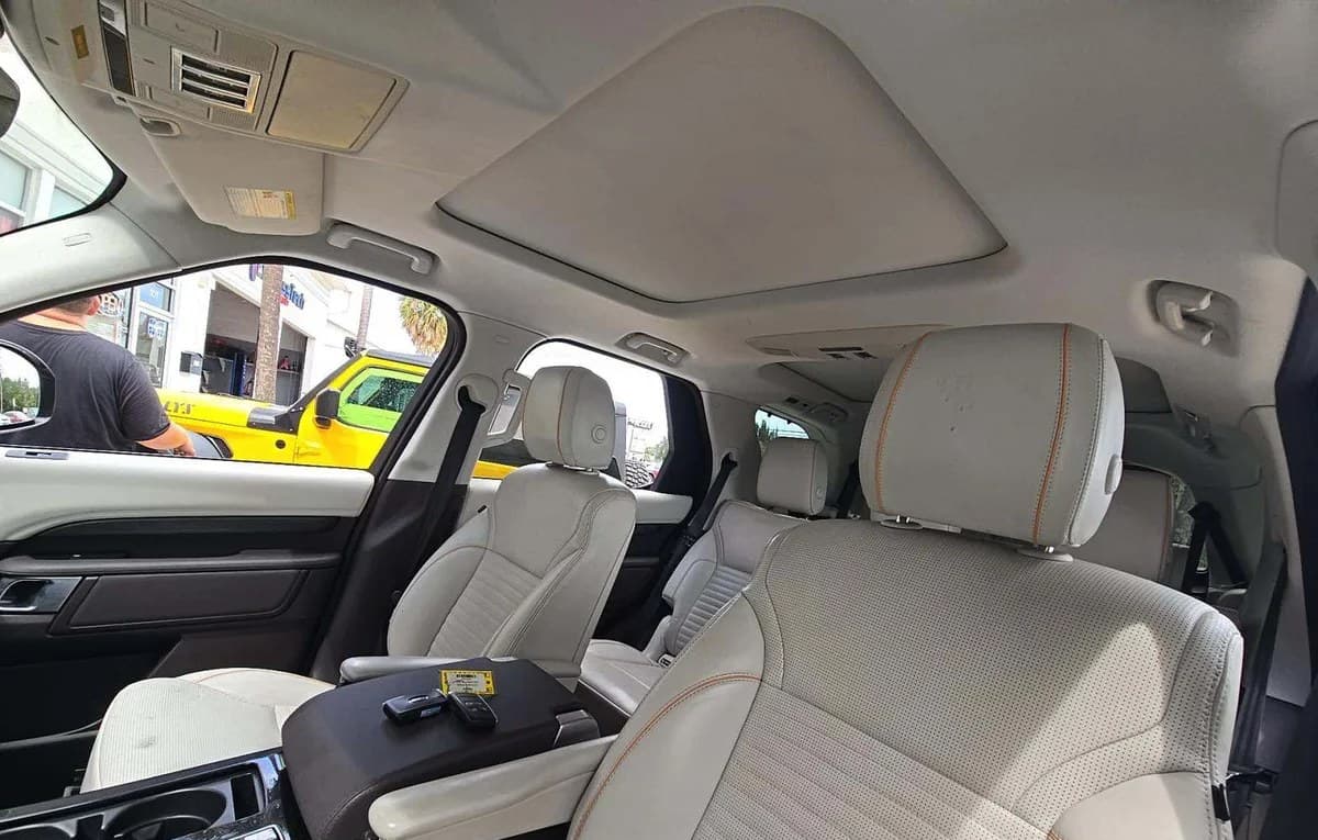2018 LAND ROVER DISCOVERY HSE 5