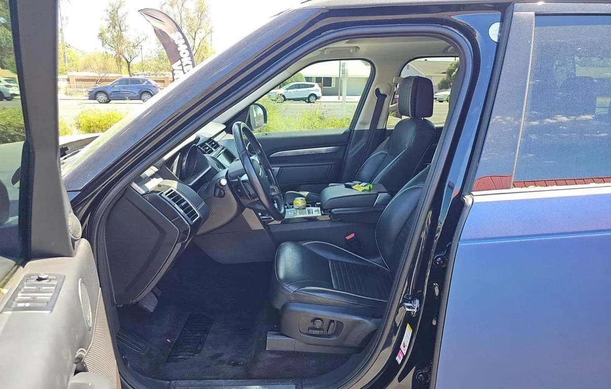 2017 LAND ROVER DISCOVERY FIRST Edition 4