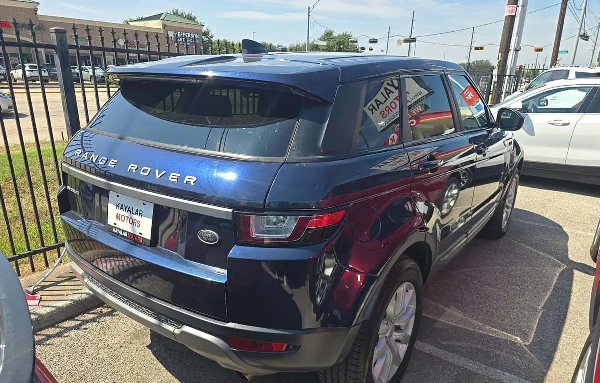2017 LAND ROVER RANGE ROVER EVOQUE SE 4