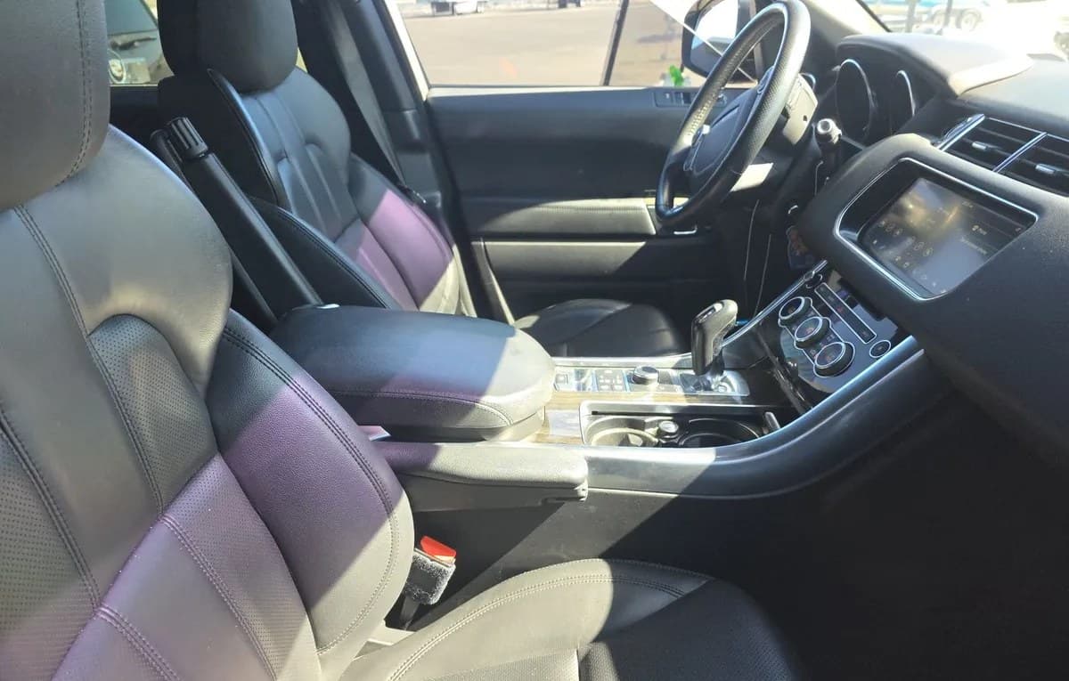 2017 LAND ROVER RANGE ROVER SPORT SE 5