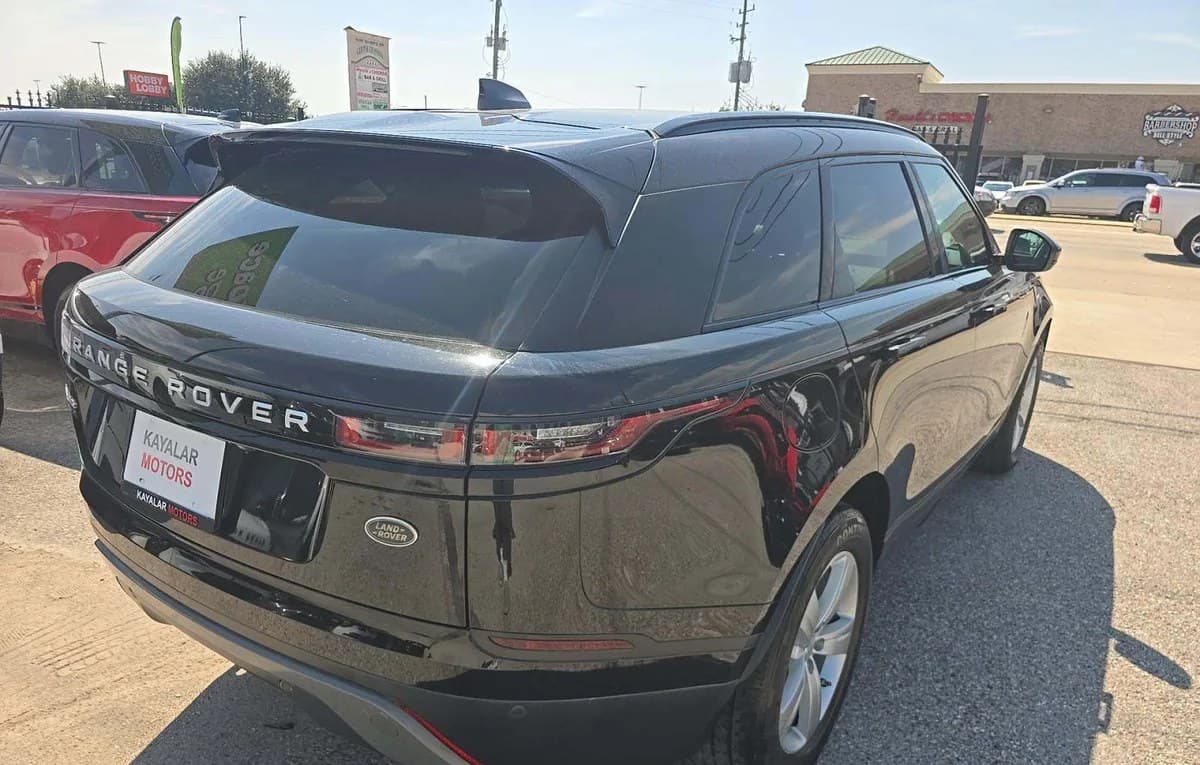 2018 LAND ROVER RANGE ROVER VELAR S 4
