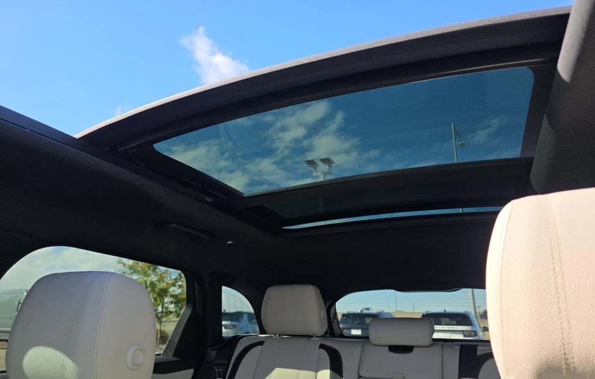 2020 LAND ROVER RANGE ROVER VELAR R-DYNAMIC S 5