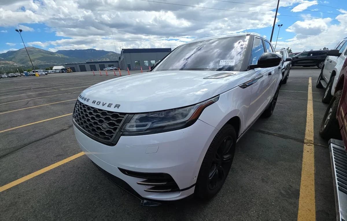 2019 LAND ROVER RANGE ROVER VELAR R-DYNAMIC SE 2