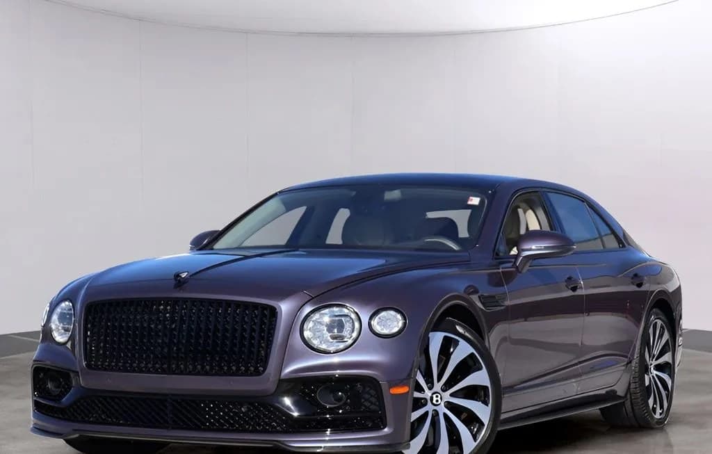 2023 BENTLEY FLYING SPUR AZURE V8