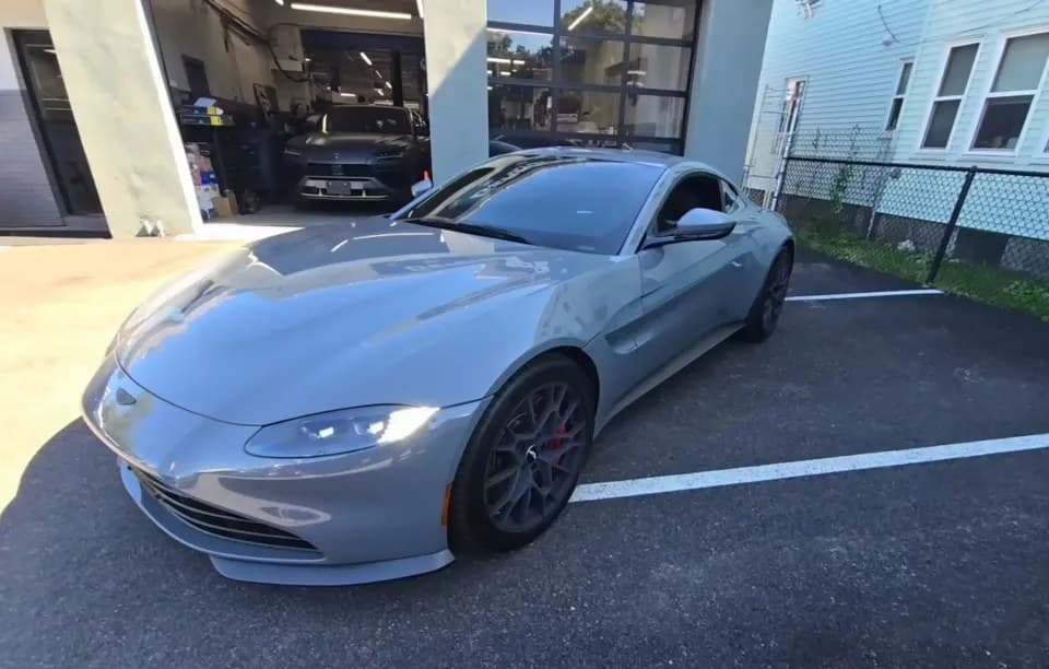 2022 ASTON MARTIN VANTAGE COUPE