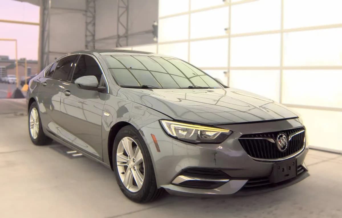 2020 BUICK REGAL Preferred 3