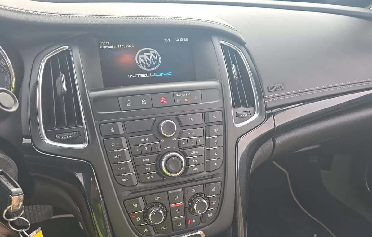 2017 BUICK CASCADA Premium 7