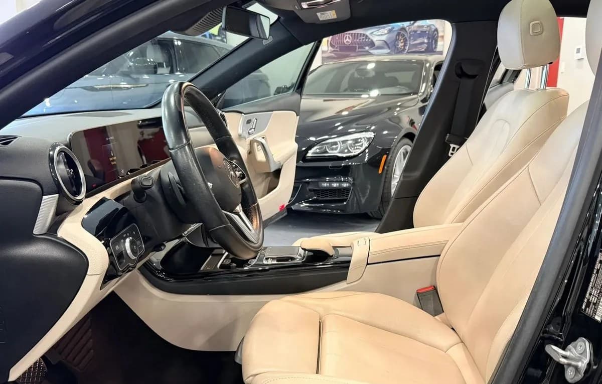 2020 MERCEDES-BENZ A-CLASS A 220 6