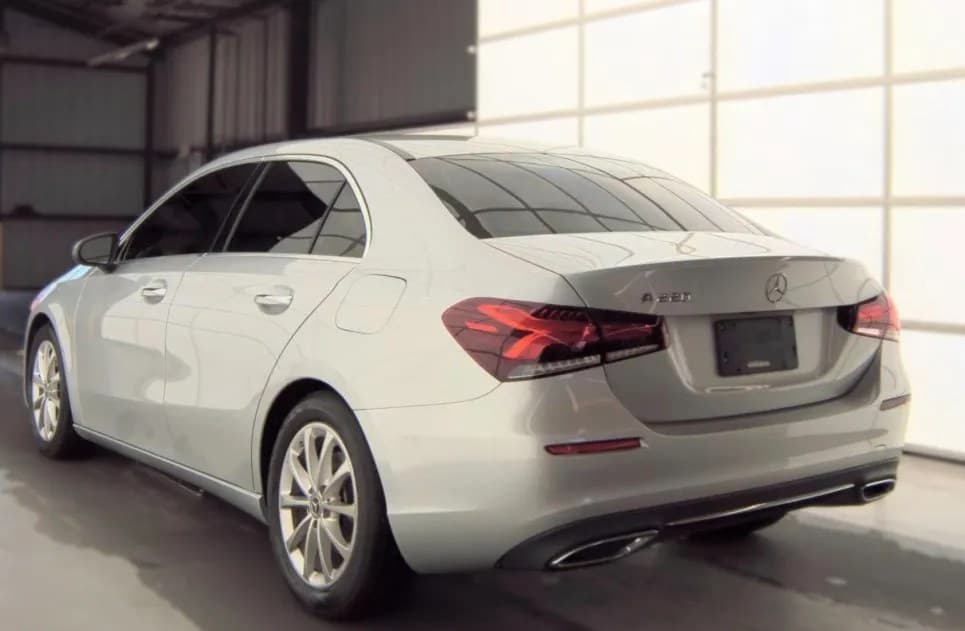2021 MERCEDES-BENZ A-CLASS A 220 3