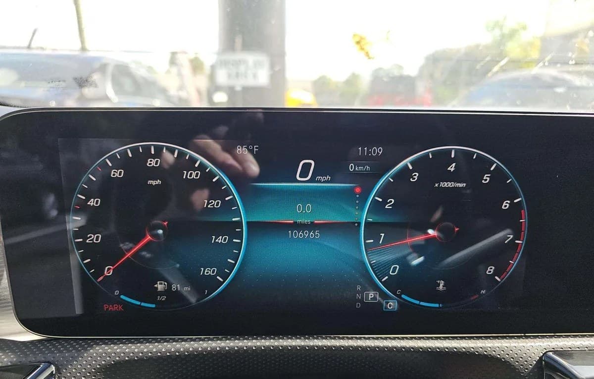 2021 MERCEDES-BENZ A-CLASS A 220 6
