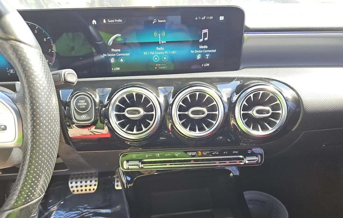 2021 MERCEDES-BENZ A-CLASS A 220 7