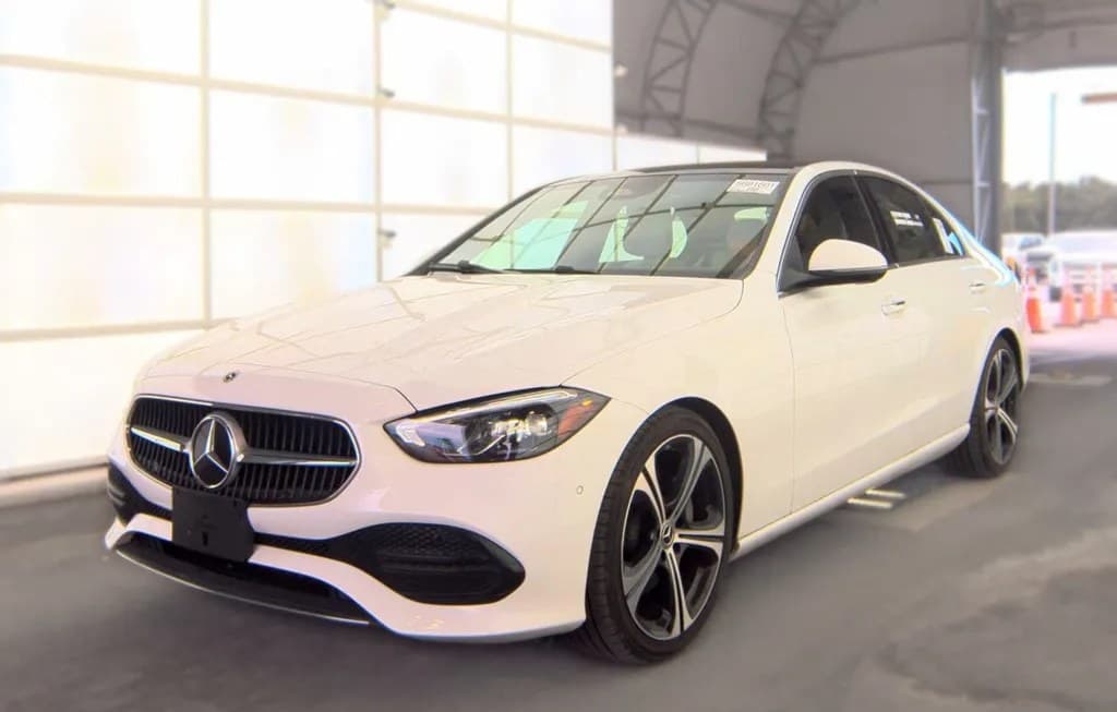 2025 MERCEDES-BENZ C 300