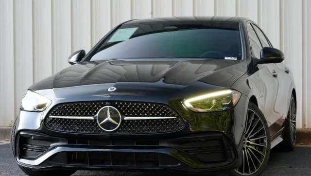 2025 MERCEDES-BENZ C 300