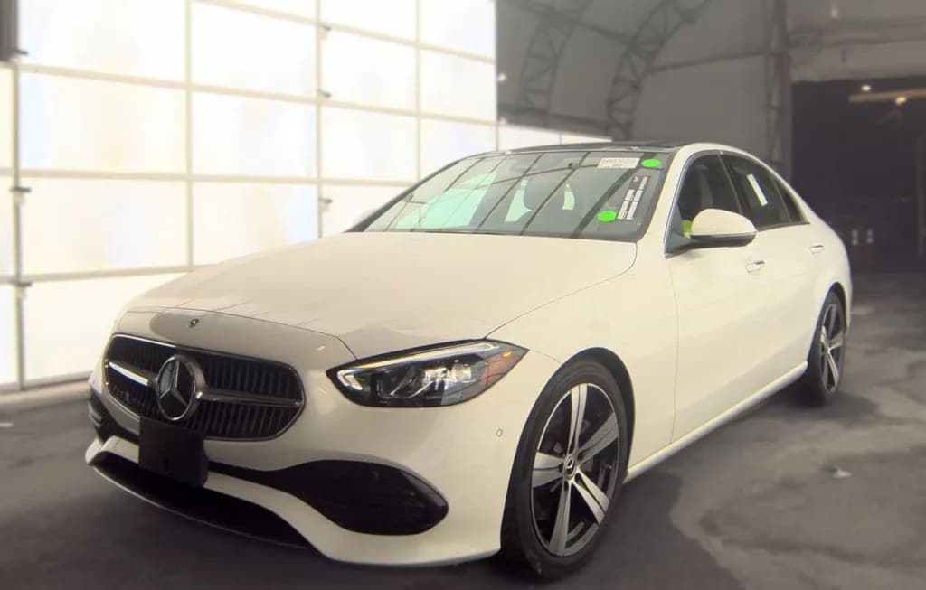 2025 MERCEDES-BENZ C 300