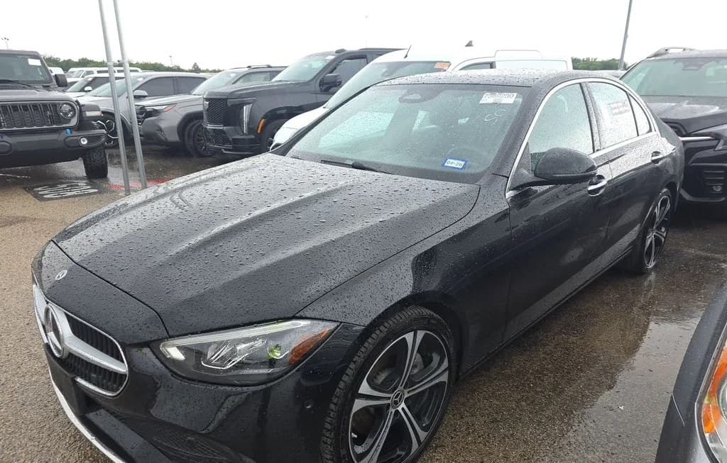 2025 MERCEDES-BENZ C 300