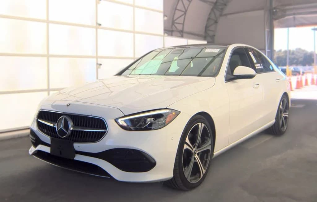 2025 MERCEDES-BENZ C 300