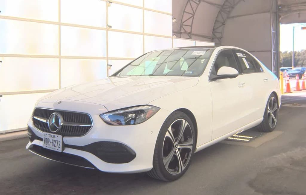2025 MERCEDES-BENZ C 300
