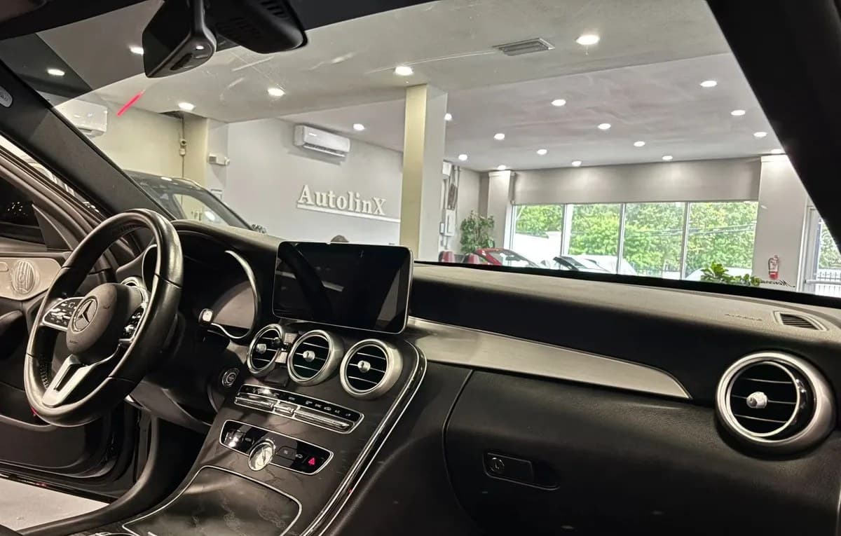 2020 MERCEDES-BENZ C-CLASS C 300 6