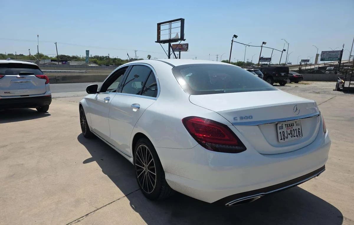 2021 MERCEDES-BENZ C-CLASS C 300 3
