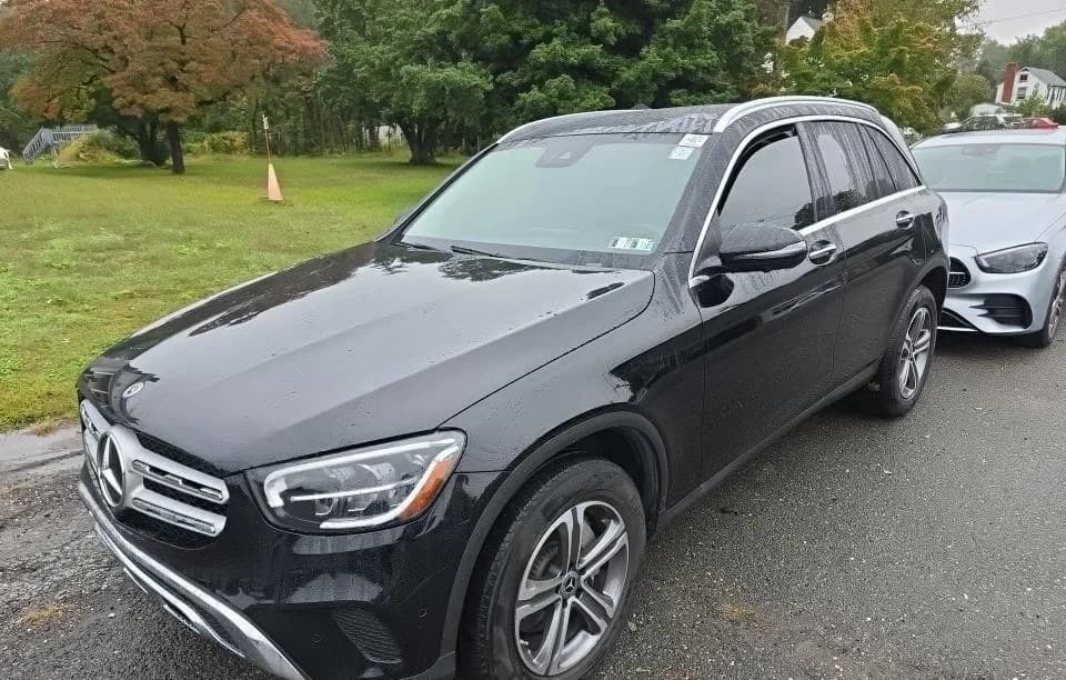 2022 MERCEDES-BENZ GLC 300