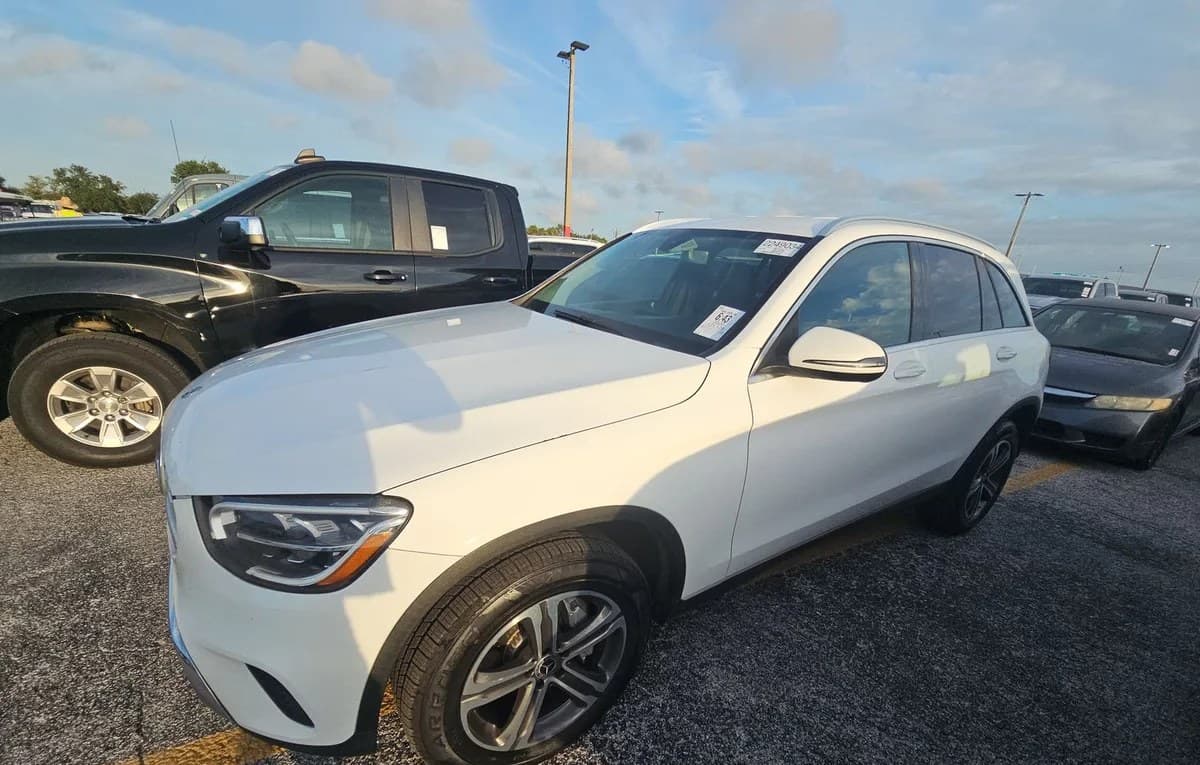 2020 MERCEDES-BENZ GLC GLC 300 2