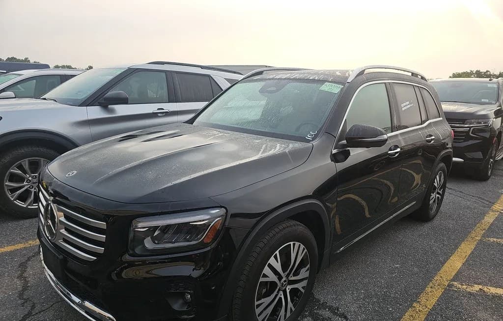 2025 MERCEDES-BENZ GLB 250