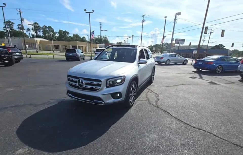 2022 MERCEDES-BENZ GLB 250