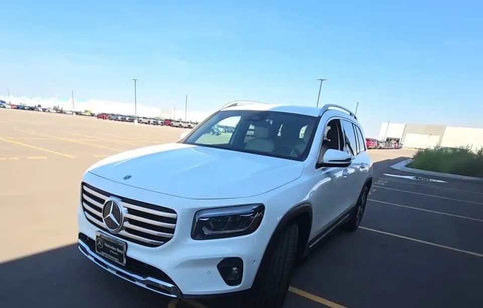 2025 MERCEDES-BENZ GLB 250 4MATIC