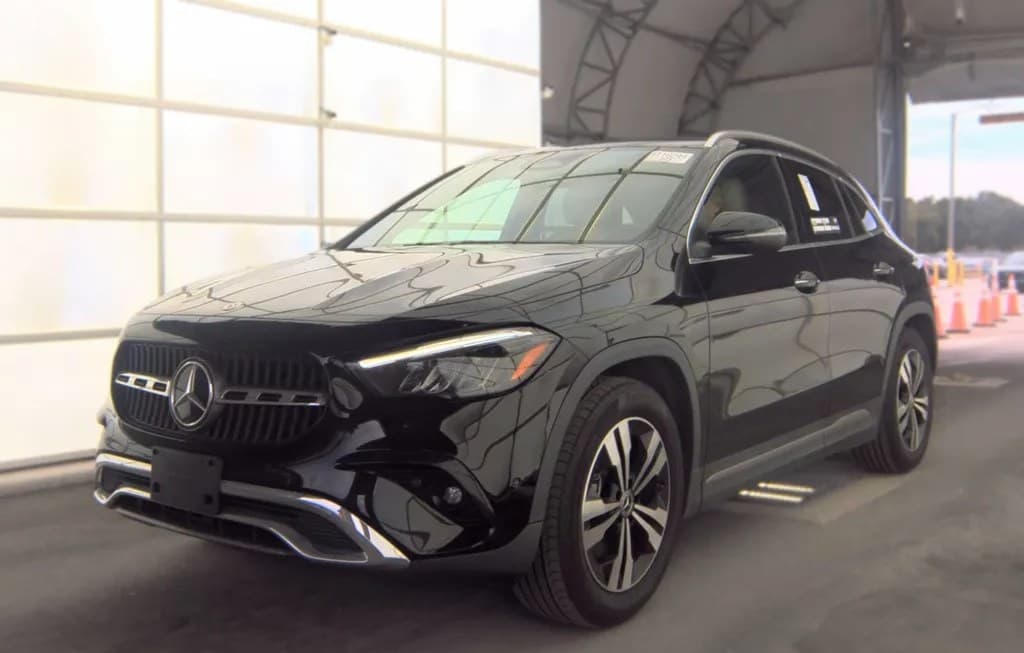 2025 MERCEDES-BENZ GLA 250