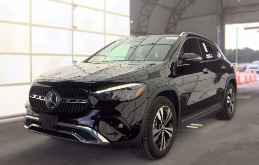 2025 MERCEDES-BENZ GLA 250