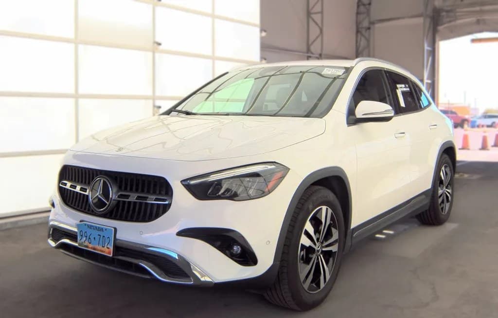 2025 MERCEDES-BENZ GLA 250