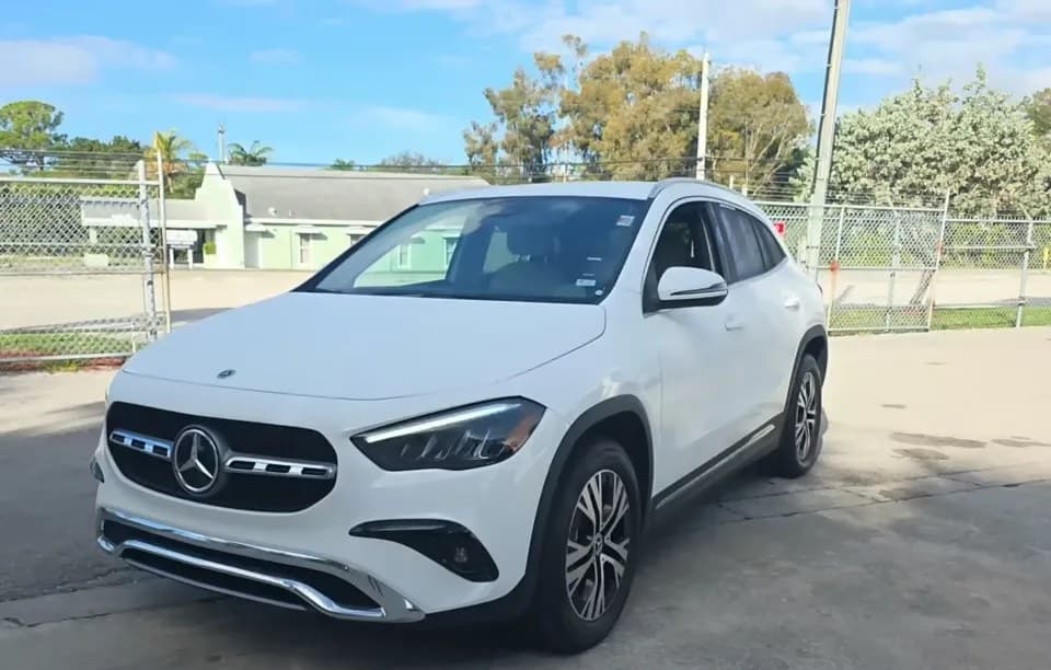 2025 MERCEDES-BENZ GLA 250 4MATIC