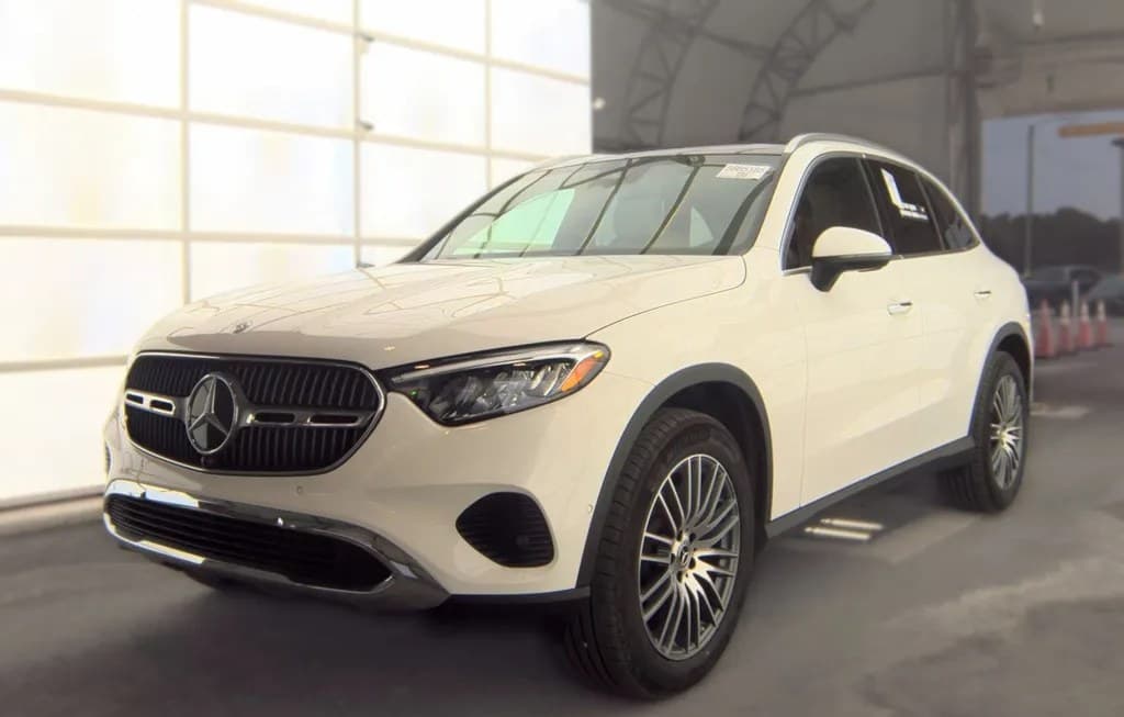 2026 MERCEDES-BENZ GLC 300