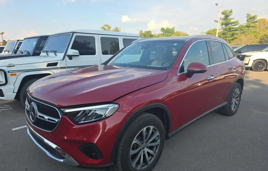 2024 MERCEDES-BENZ GLC 300