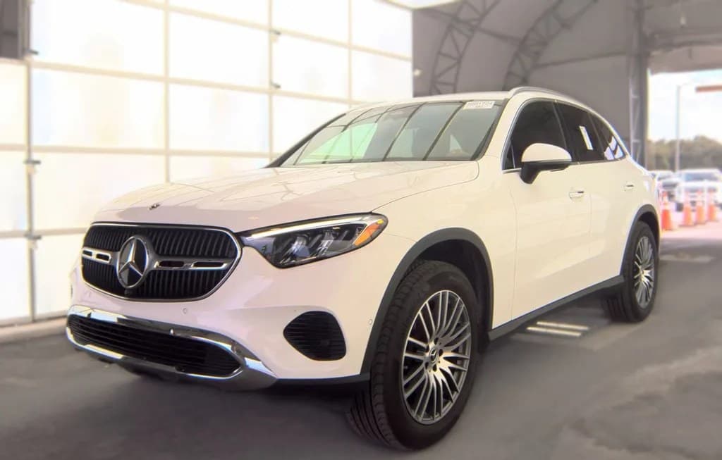2026 MERCEDES-BENZ GLC 300