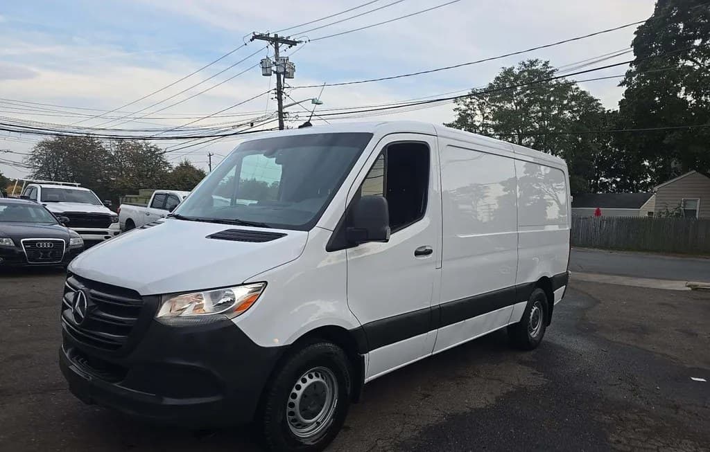 2021 MERCEDES-BENZ SPRINTER 2500 CARGO VAN STANDARD ROOF 144.0" WB