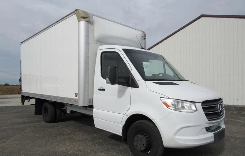2023 MERCEDES-BENZ SPRINTER 4500 CAB CHASSIS DRW