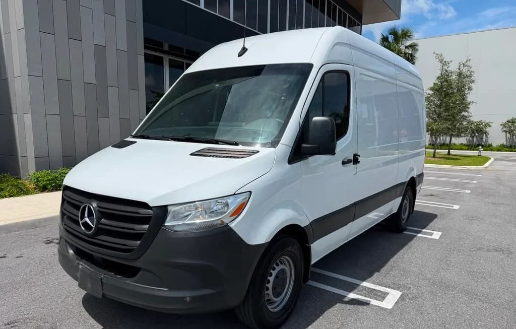 2022 MERCEDES-BENZ SPRINTER 2500 CARGO VAN STANDARD ROOF 144.0" WB