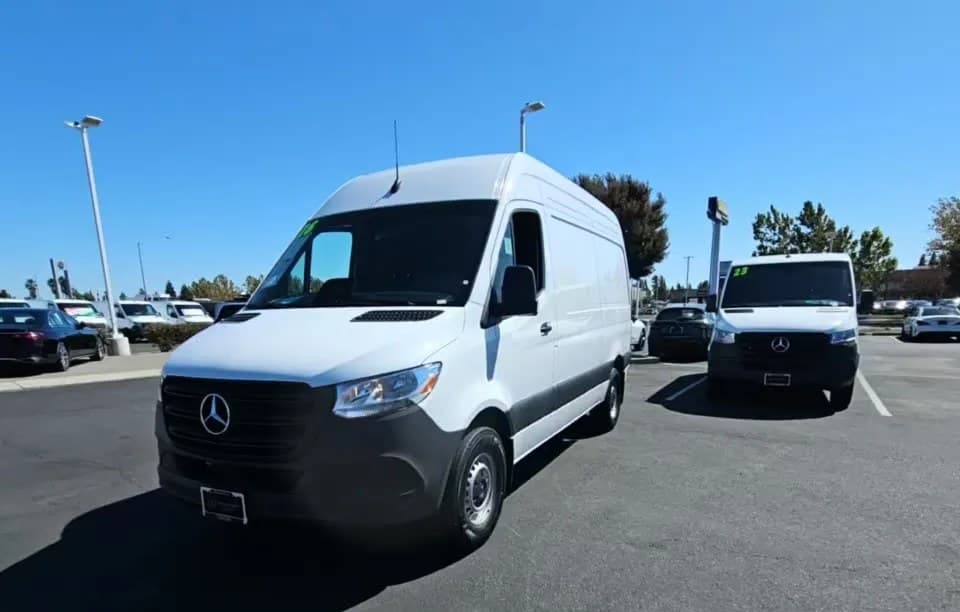 2026 MERCEDES-BENZ WORKER 144.0" WB