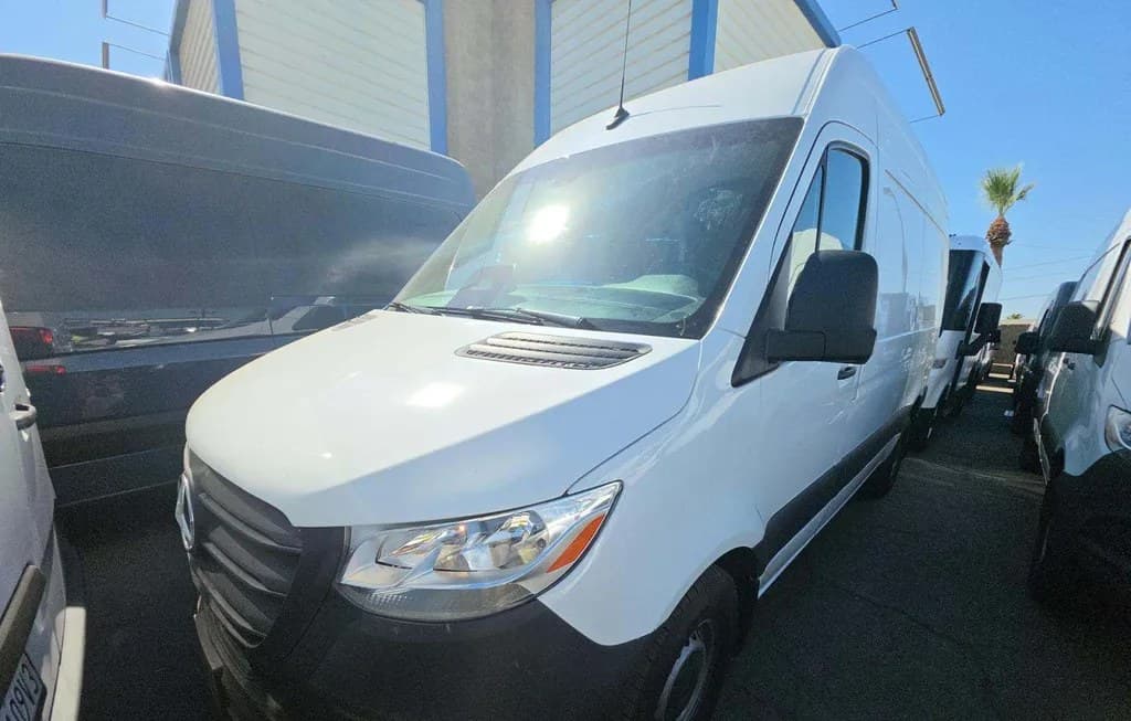 2025 MERCEDES-BENZ SPRINTER 2500 CARGO VAN STANDARD ROOF 144.0" WB