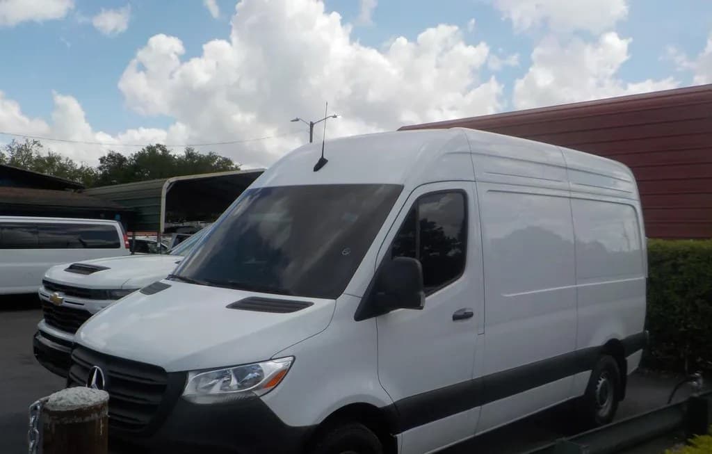 2024 MERCEDES-BENZ SPRINTER 2500 CARGO VAN 144.0" WB