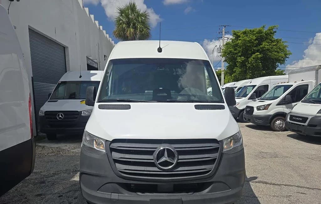 2025 MERCEDES-BENZ SPRINTER 2500 CARGO VAN HIGH ROOF 170.0" WB