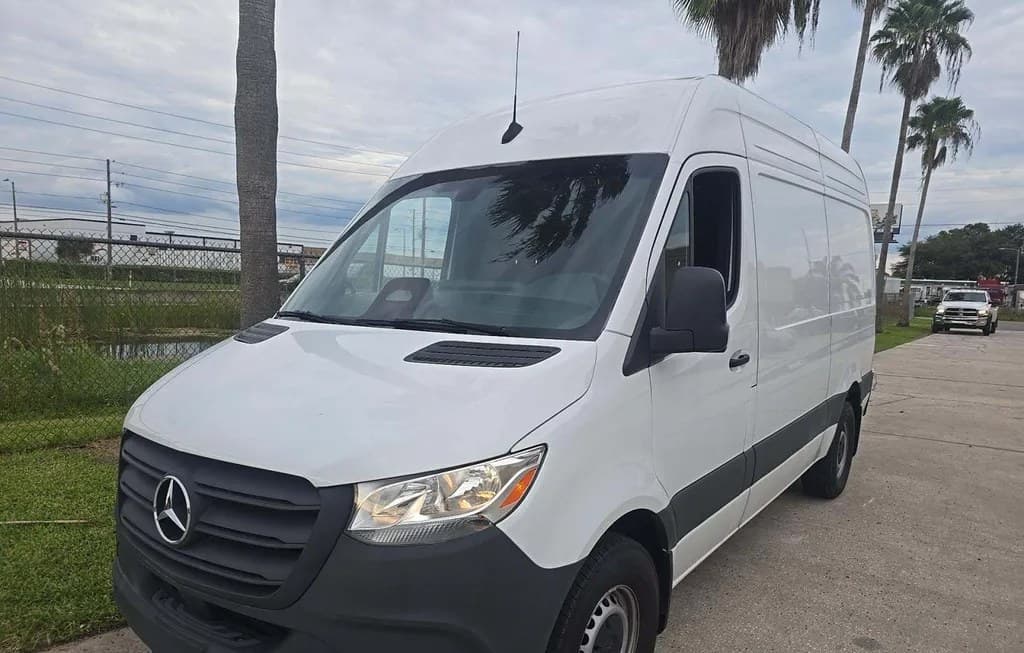 2025 MERCEDES-BENZ SPRINTER 2500 CARGO VAN STANDARD ROOF 144.0" WB