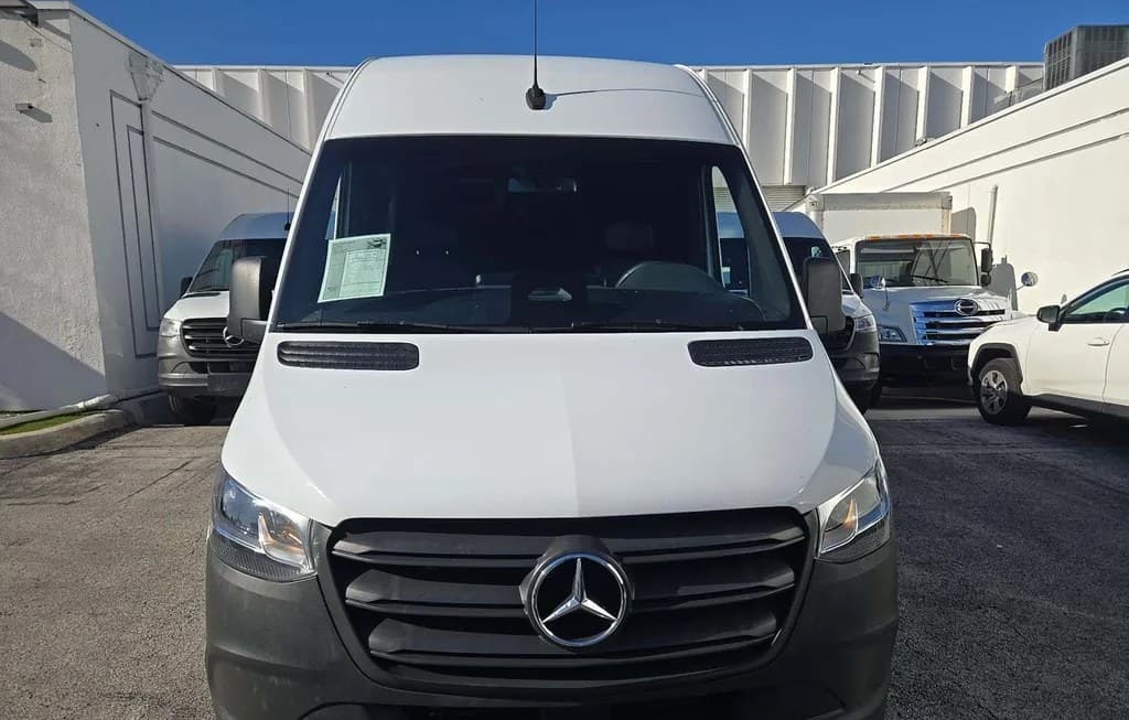 2025 MERCEDES-BENZ SPRINTER 2500 CARGO VAN HIGH ROOF 170.0" WB