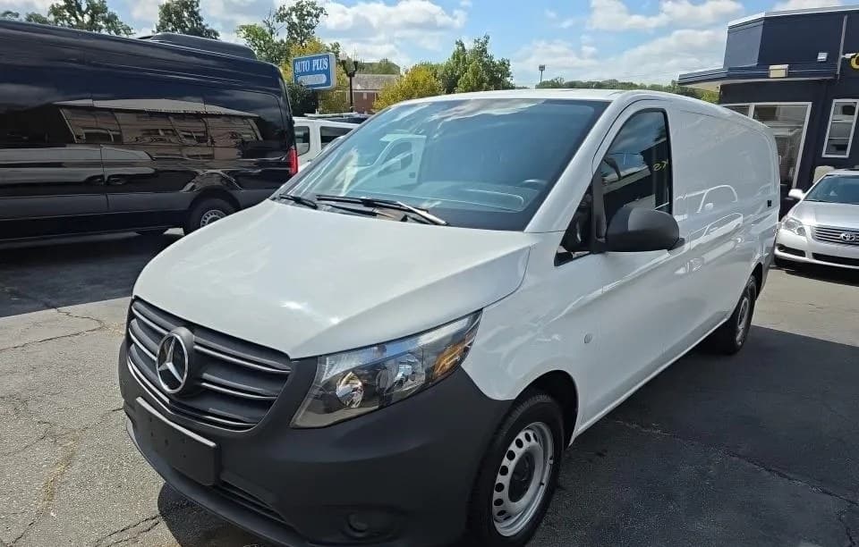 2023 MERCEDES-BENZ METRIS CARGO VAN 135.0" WB
