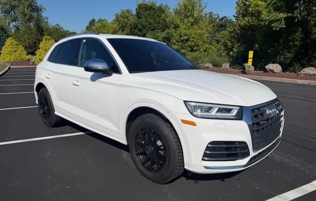 2019 AUDI SQ5 Premium 4