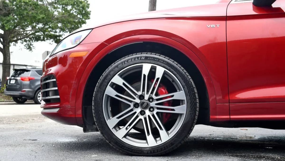 2018 AUDI SQ5 PREMIUM Plus 7