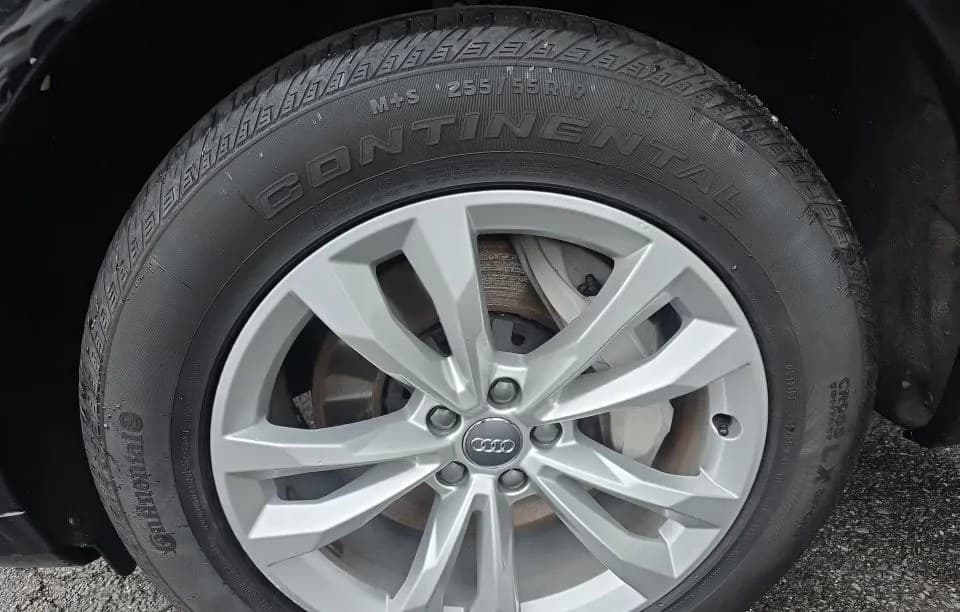 2019 AUDI Q7 3.0T Premium 5